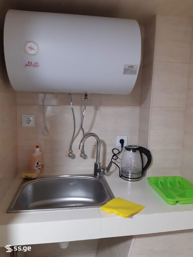 1 Room Flat Daily Rent. Mtatsminda view 2