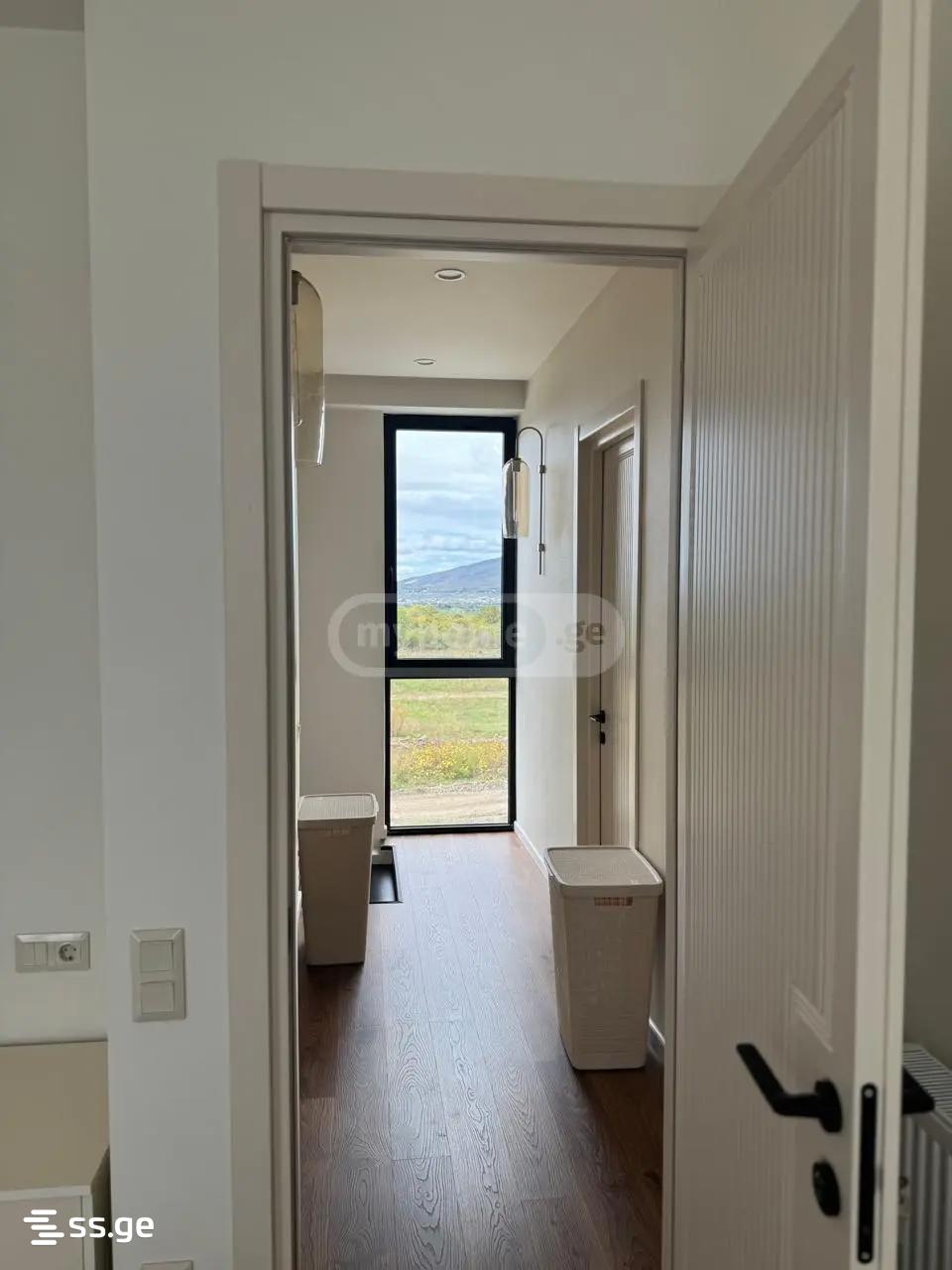 4 Room Private House For Sale view 8