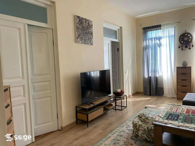 4 Room Private House For Sale view 9