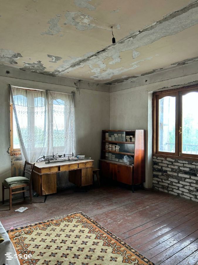 Продажа 2-комната Квартира view 1