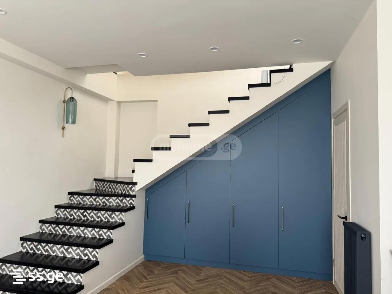 4 Room Private House For Sale view 7