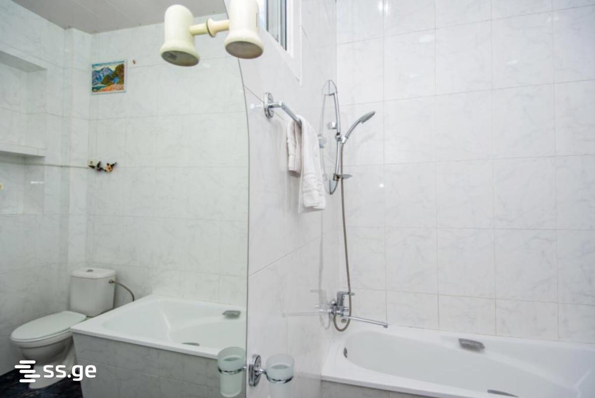 Hotel For Sale. Vera view 8