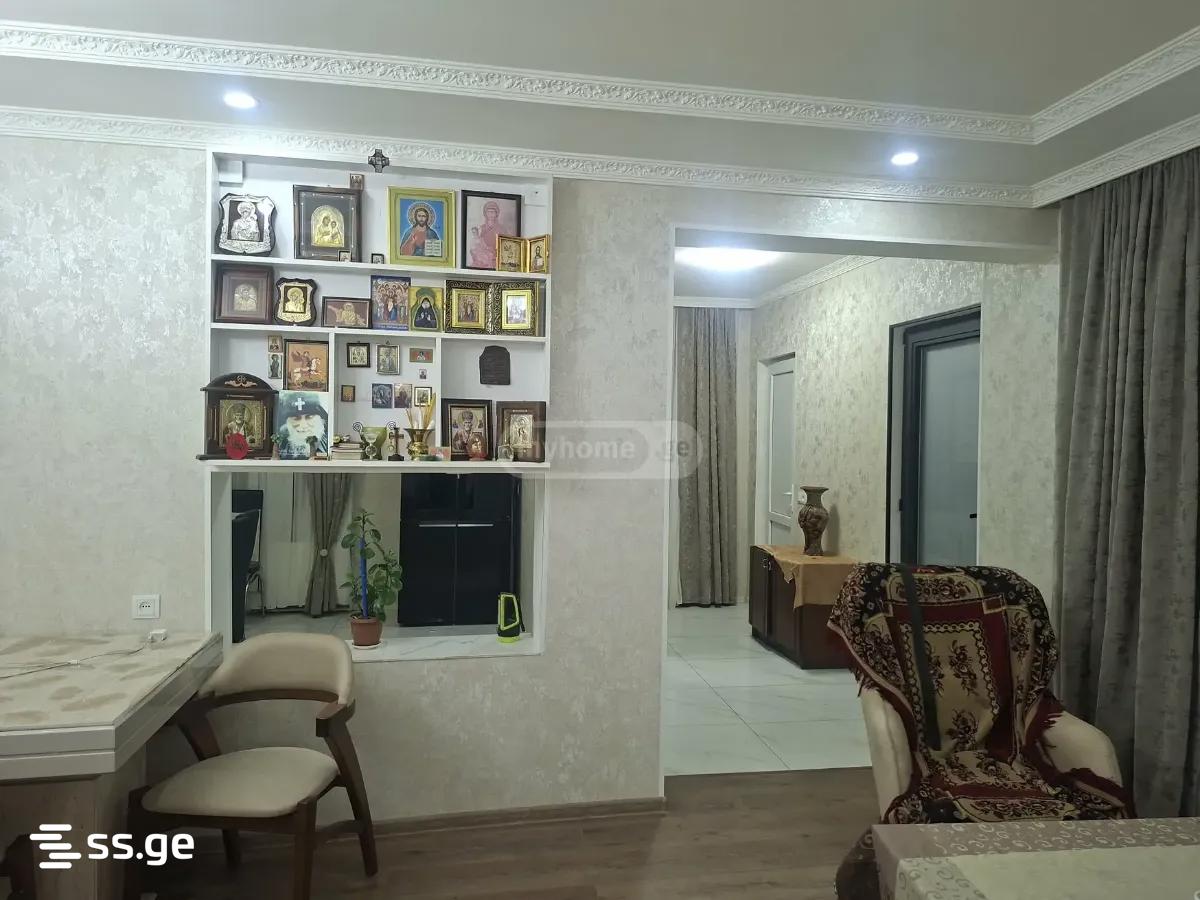 5 Room Private House For Sale view 8