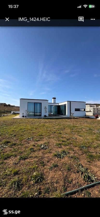 6 Room Private House For Sale view 1