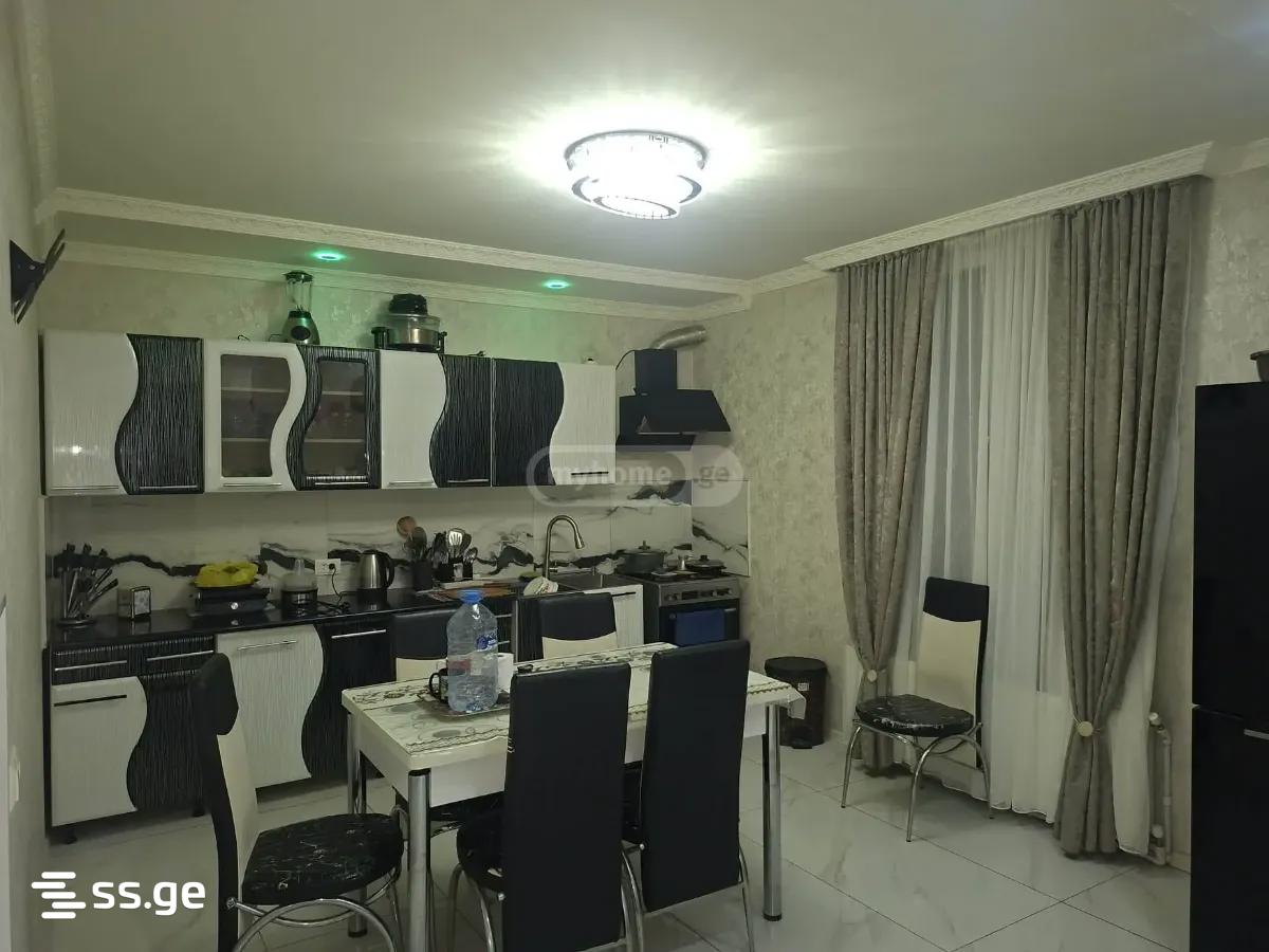5 Room Private House For Sale view 1