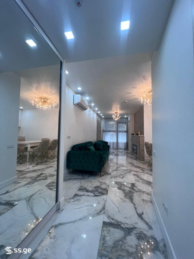 2 room Flat For Sale. Batumi - Ansicht 4