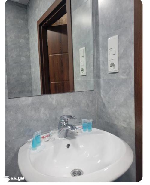 https://static.ss.ge/20260430/9_0b9c18fa-c9f6-4978-9169-a086893cef5f_Thumb.jpg