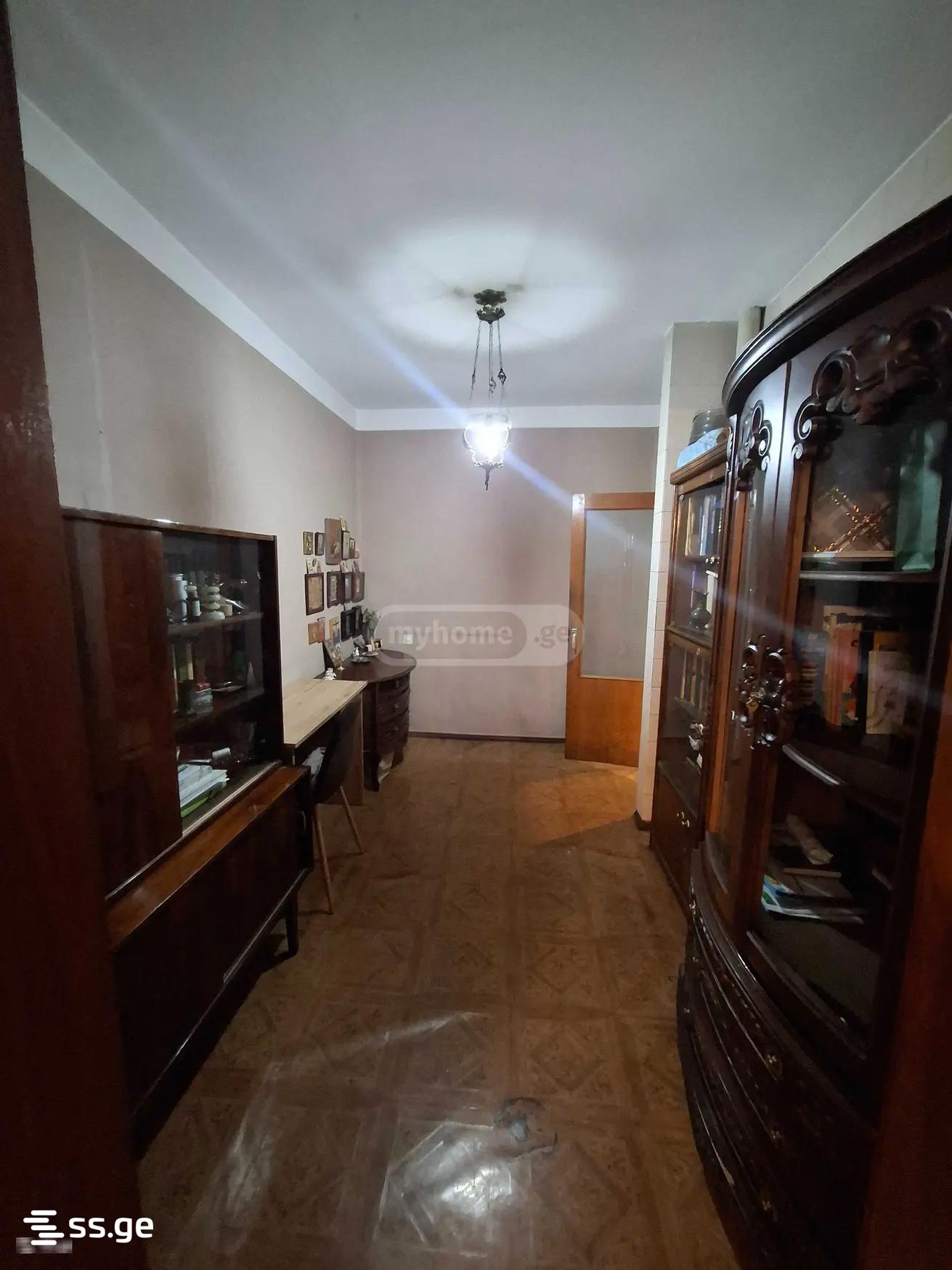 6 room Flat For Sale. Didube - Więcej