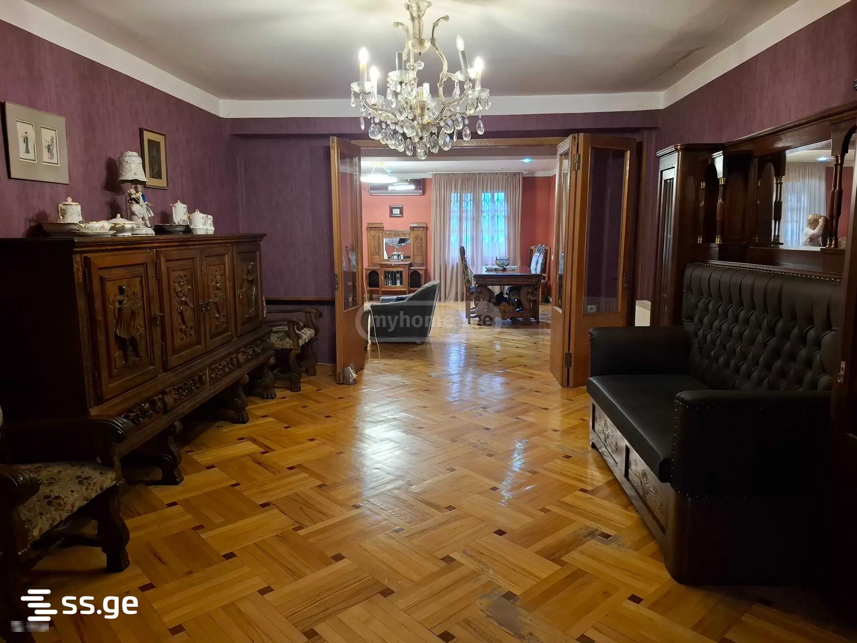 6 room Flat For Sale. Didube - Widok 4