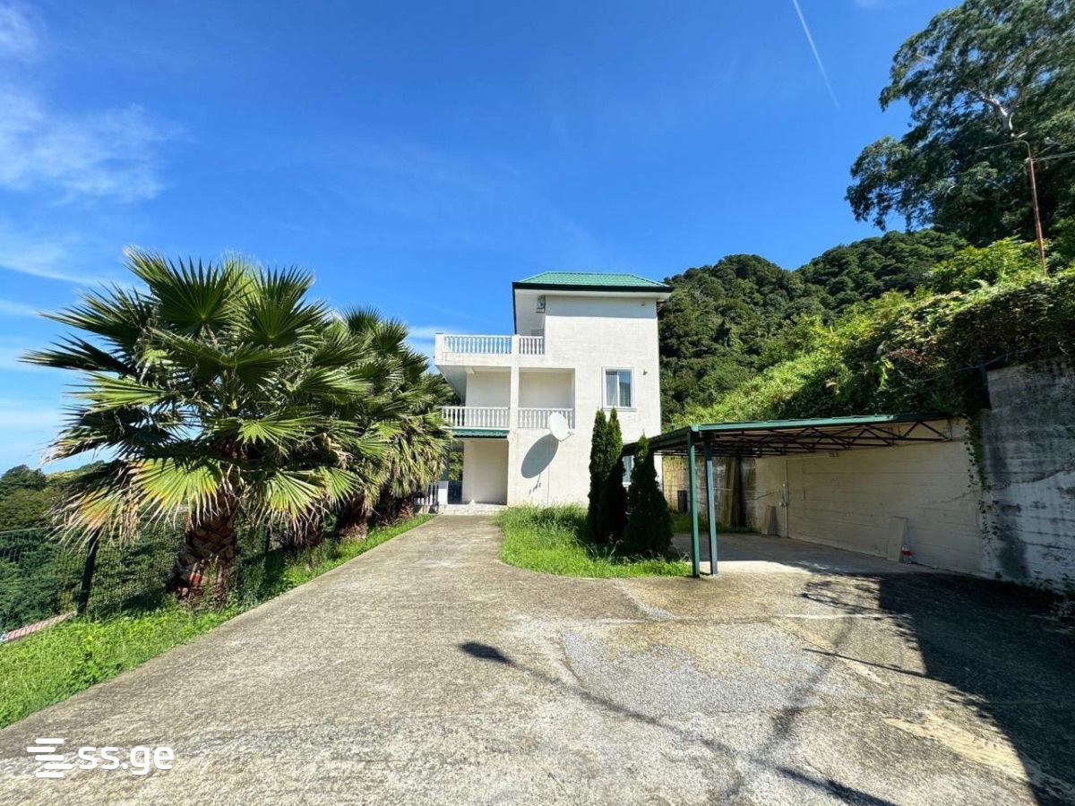 6 Room Private House For Sale view 11