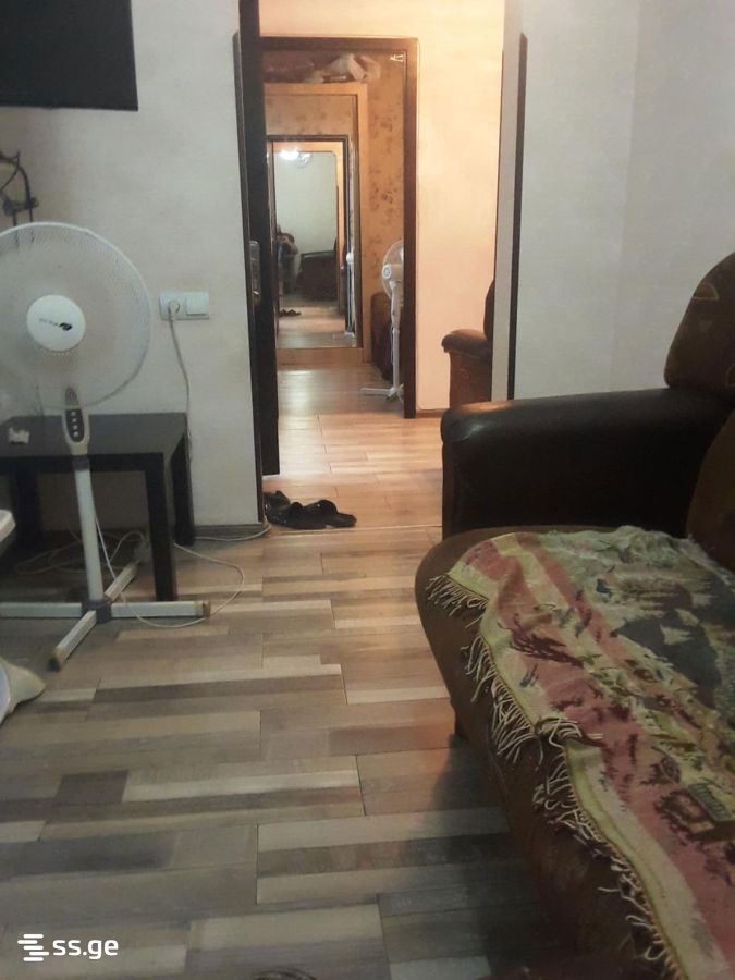 4 Room Private House For Sale view 6
