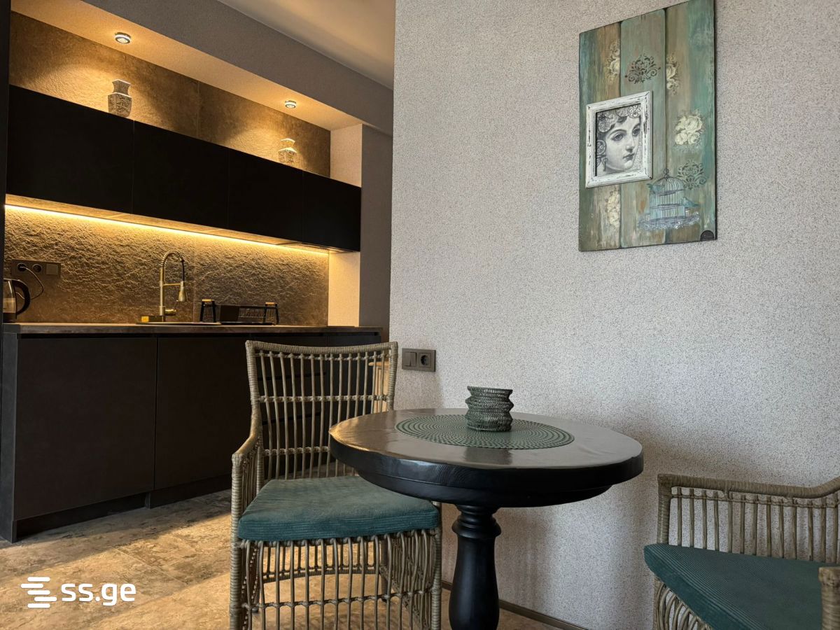 1 Room Flat Daily Rent. Digomi view 1