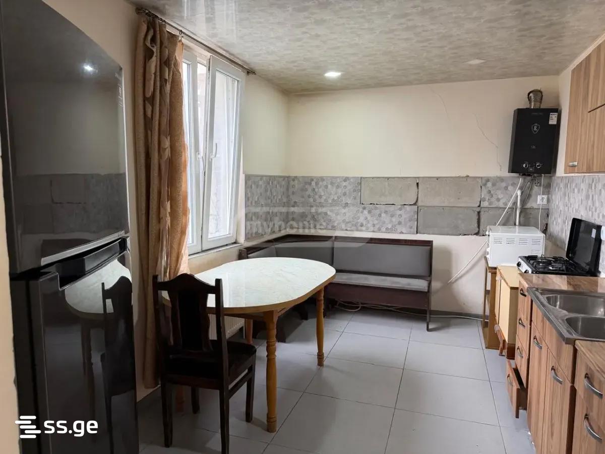 7 Room Private House For Sale view 9