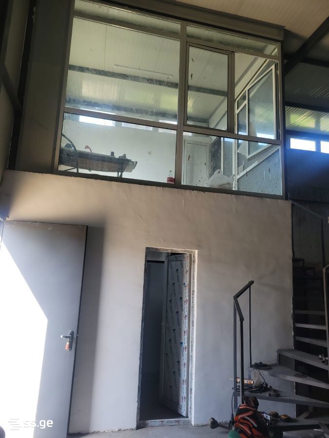 Store-Industrial Property For Rent. Samgori, 2 of 4