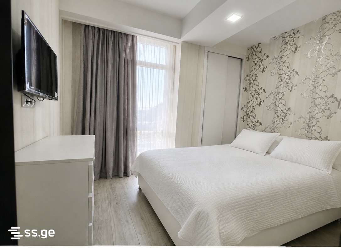 2 Room Flat Daily Rent. Gldani view 7