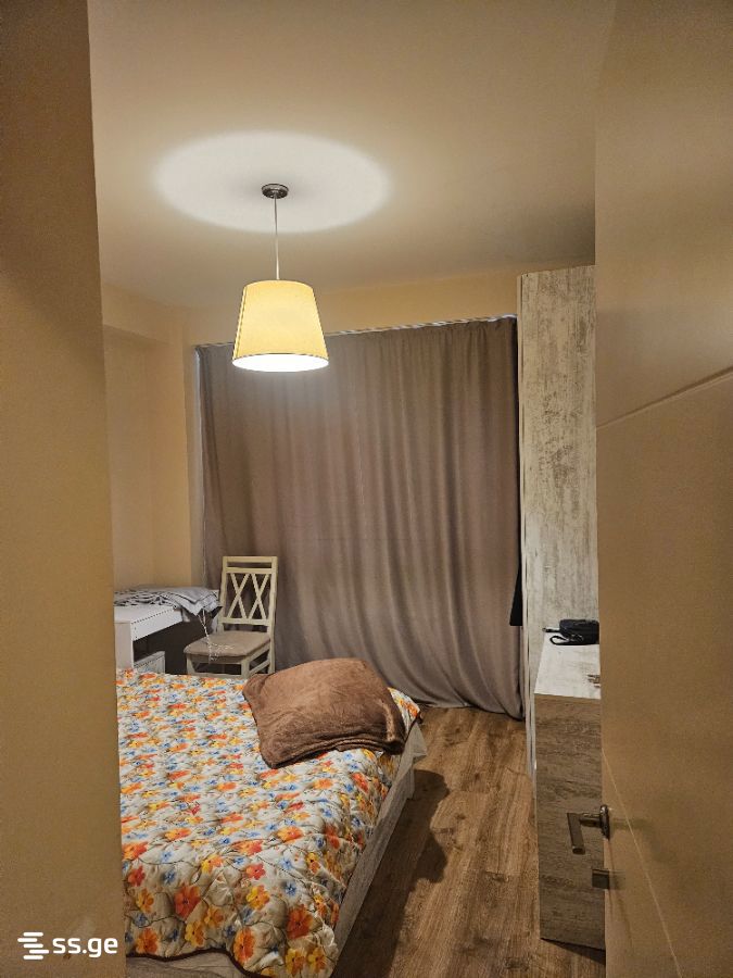 3 Room Flat For Sale, 3 of 4