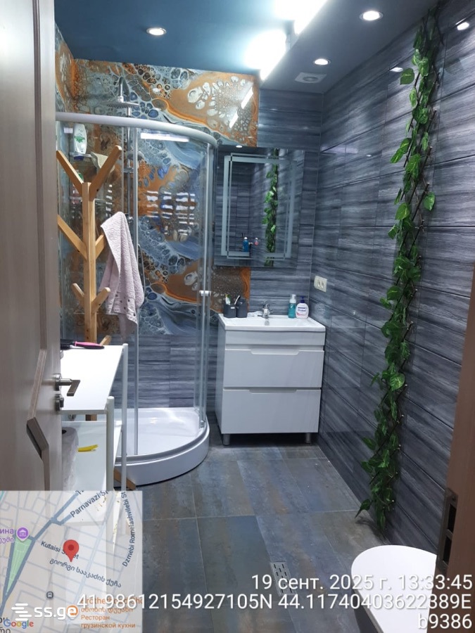 6 Room Private House For Rent. Gori view 24