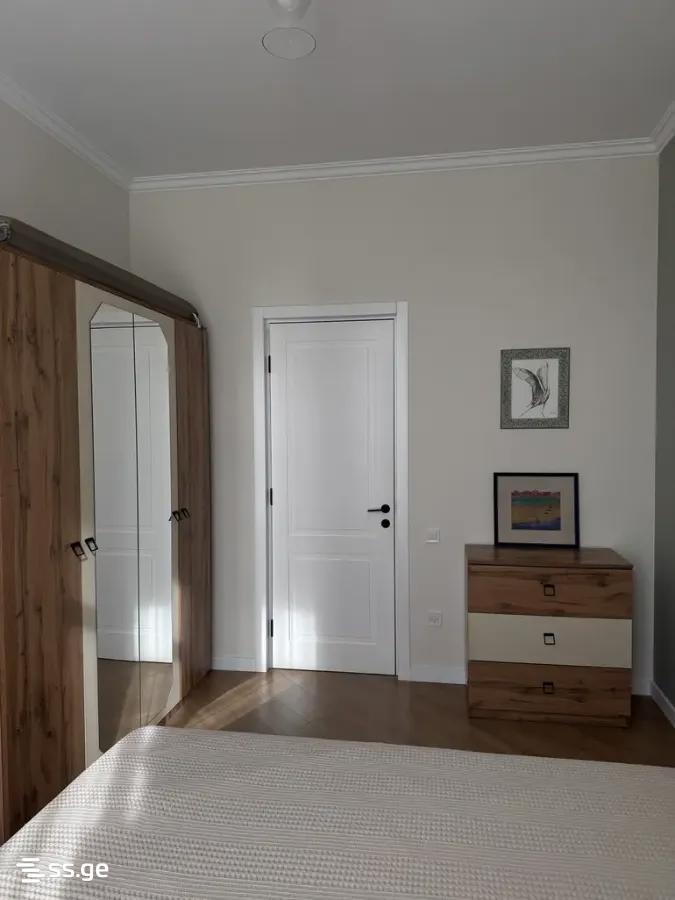 6 Room Summer Cottage For Rent. Saguramo view 8