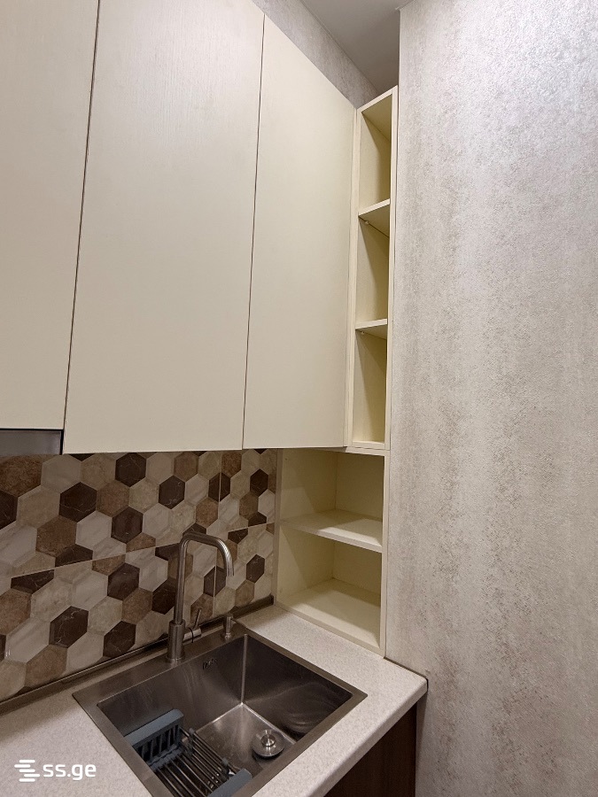 3 room Flat For Rent. Saburtalo - Ansicht 5