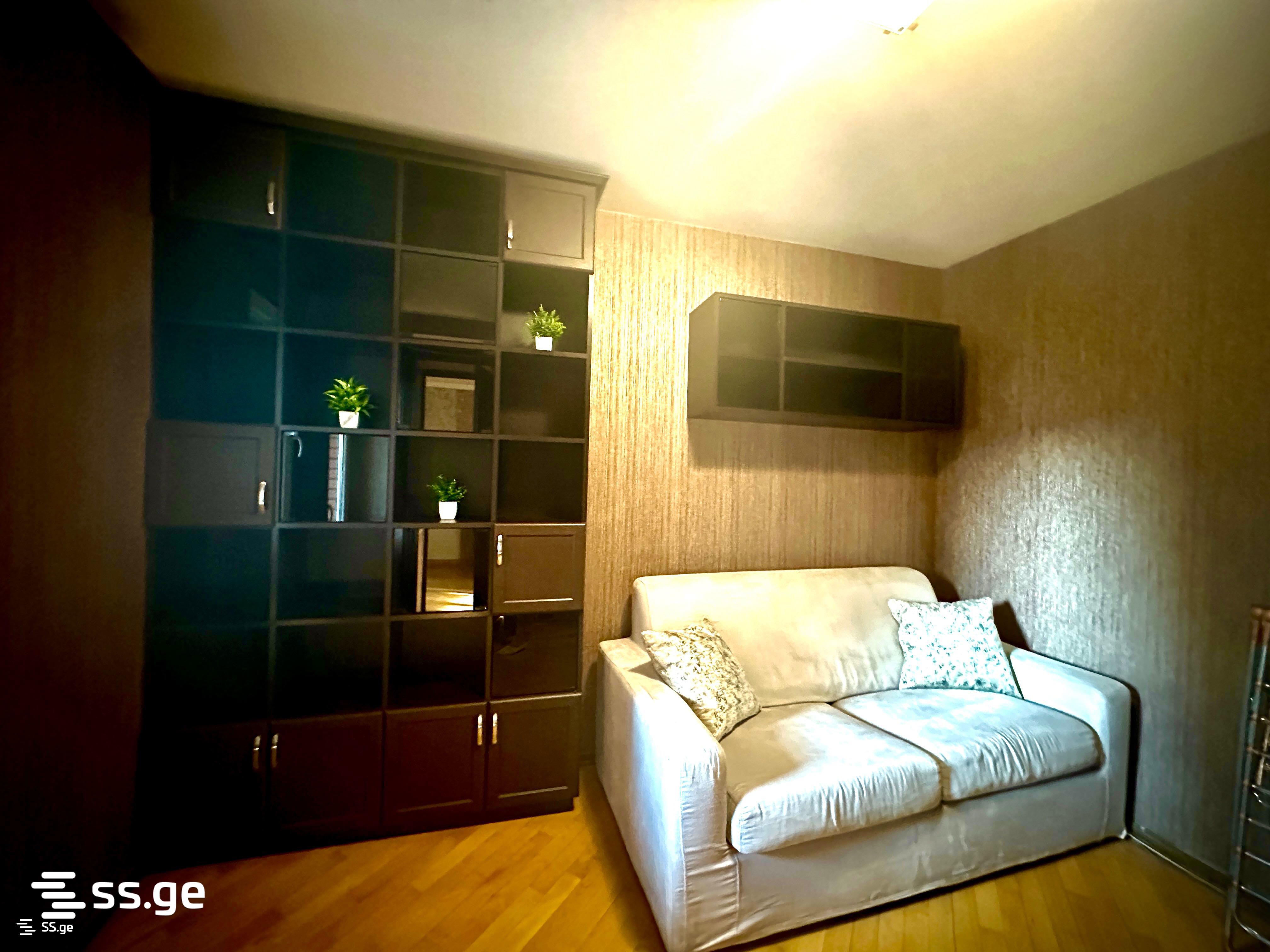 6 room Flat For Rent. Vera - Widok 6