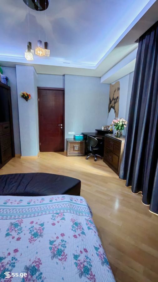 3 room Flat For Sale. Vake - Widok 4