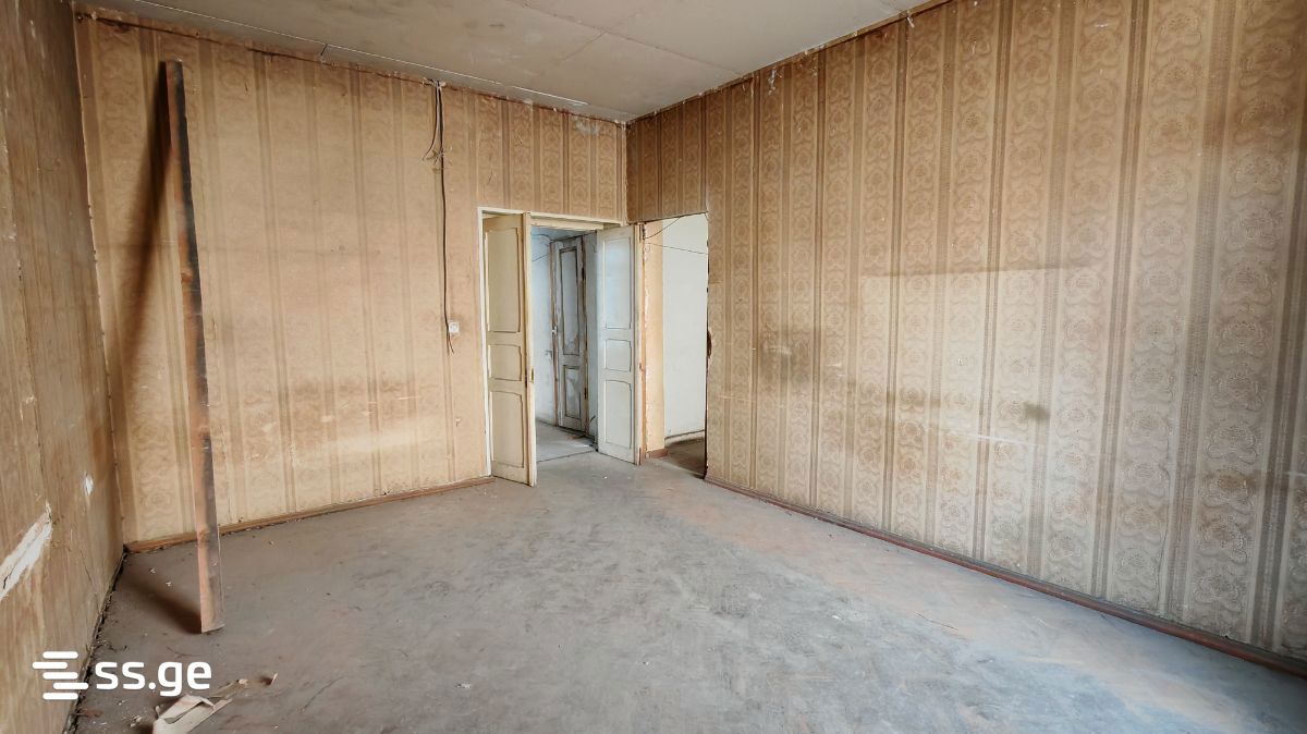 2 room Flat For Sale. Mtatsminda - Ansicht 4