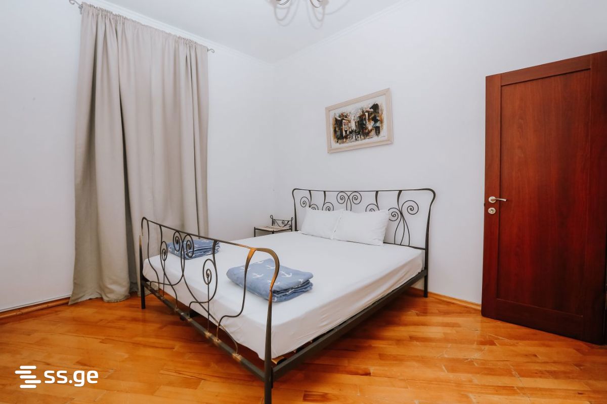Private House Daily Rent. Bazaleti view 10