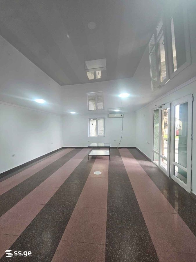 Commercial Space For Rent. Poti view 5
