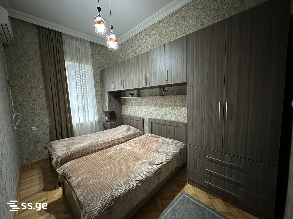 6 Room Private House For Rent. Kutaisi view 4