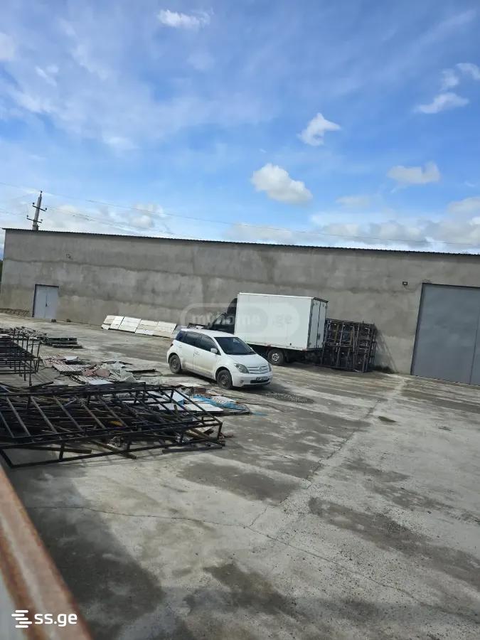იყიდება Store-Industrial Property მუხრანიში view 10