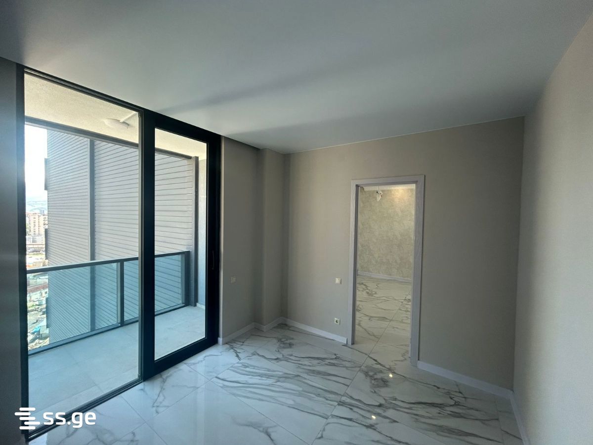 3 room Flat For Sale. Batumi - Widok 2
