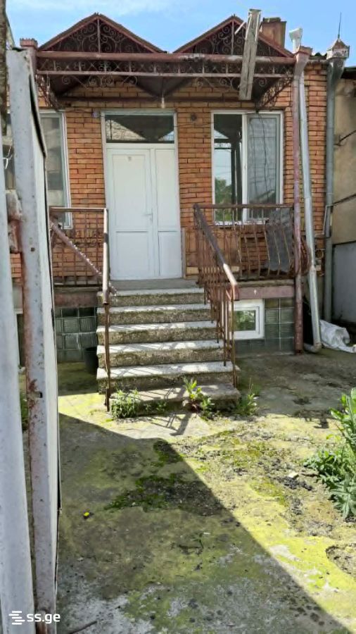 2 Room Private House For Rent. Kutaisi, 2 of 4
