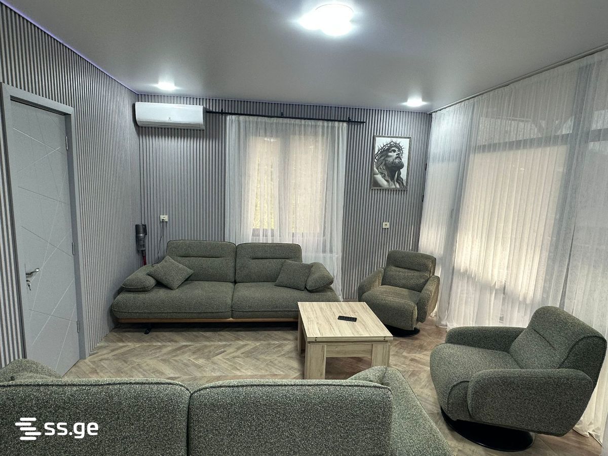 4 Room Private House For Rent. Makhindjauri view 5