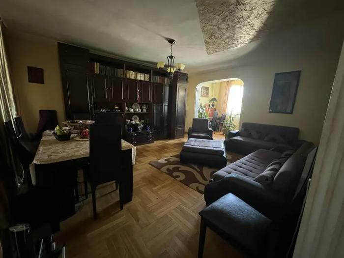 https://static.ss.ge/20260508/18_a8a29ff7-2205-4d6f-b1b5-33b1df9fae27_Thumb.jpg