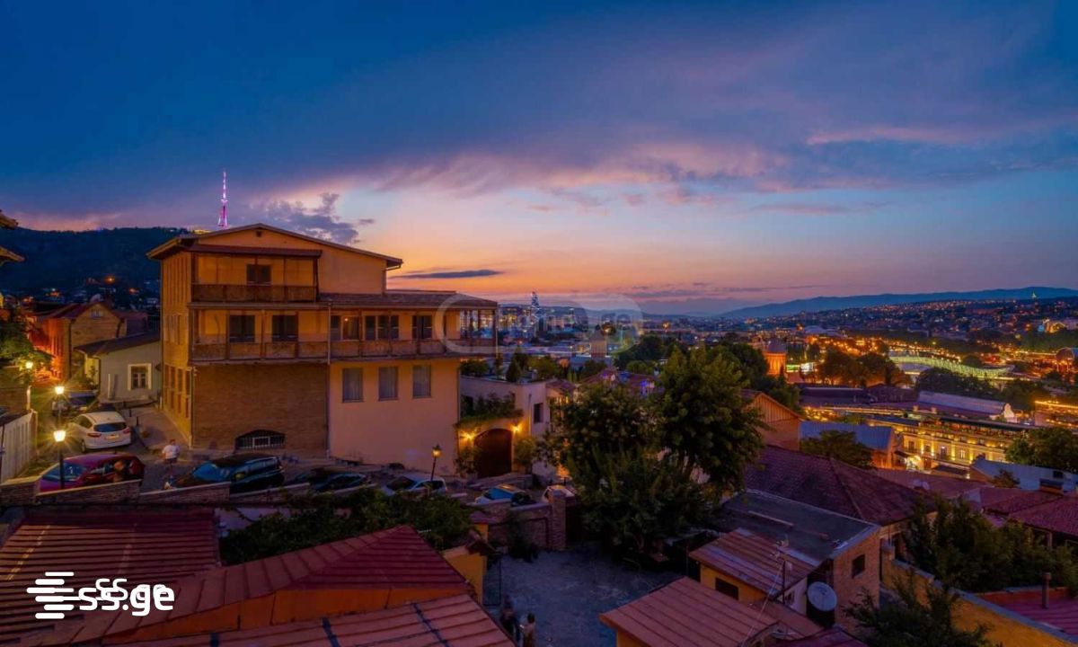 3 Room Private House For Rent. Sololaki, 5 of 12