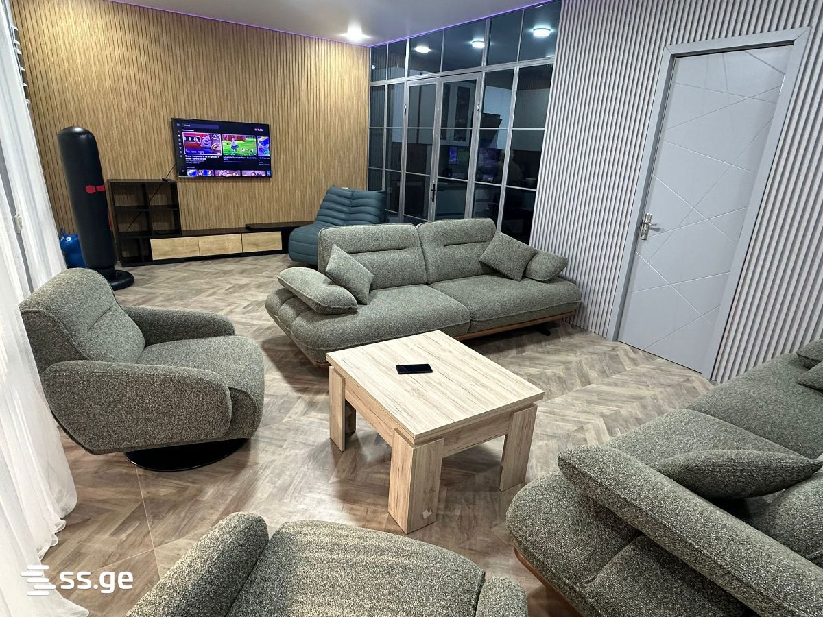 4 Room Private House For Rent. Makhindjauri view 4