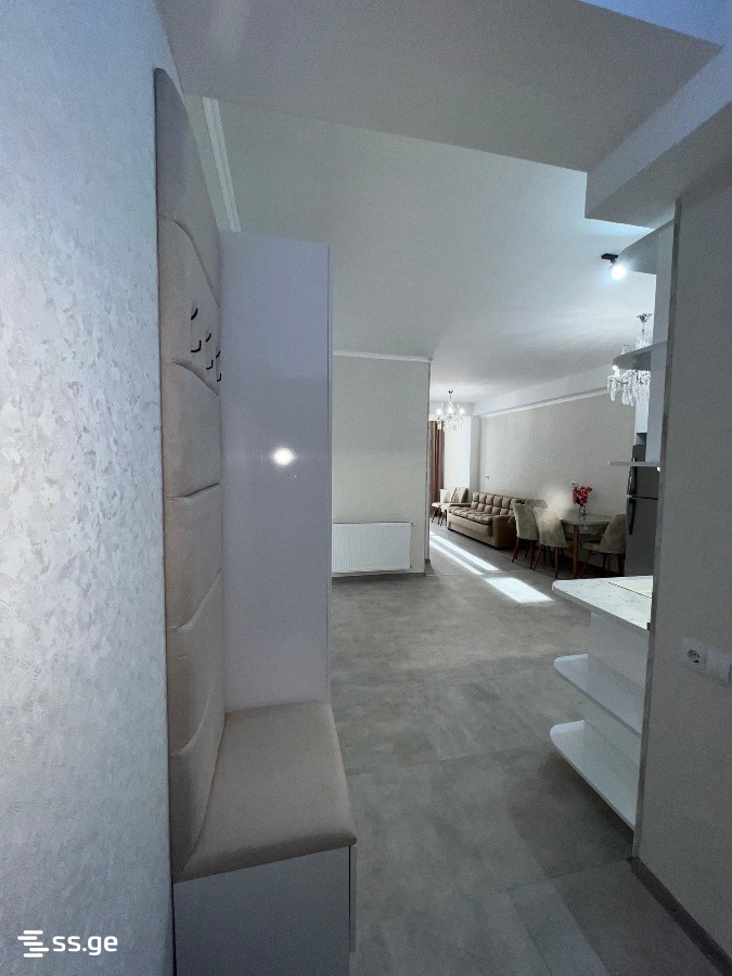 4 room Flat For Rent. Varketili - Bild 6