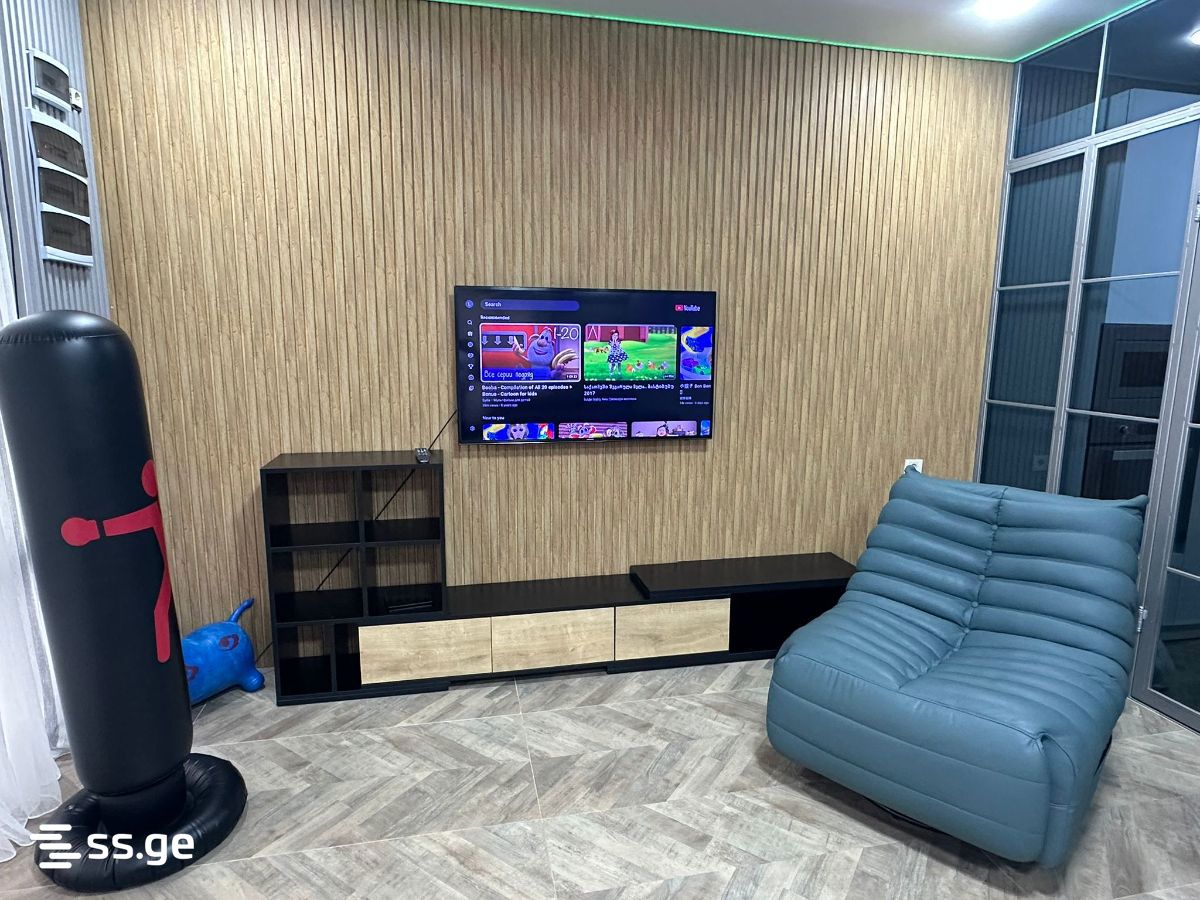 4 Room Private House For Rent. Makhindjauri view 6