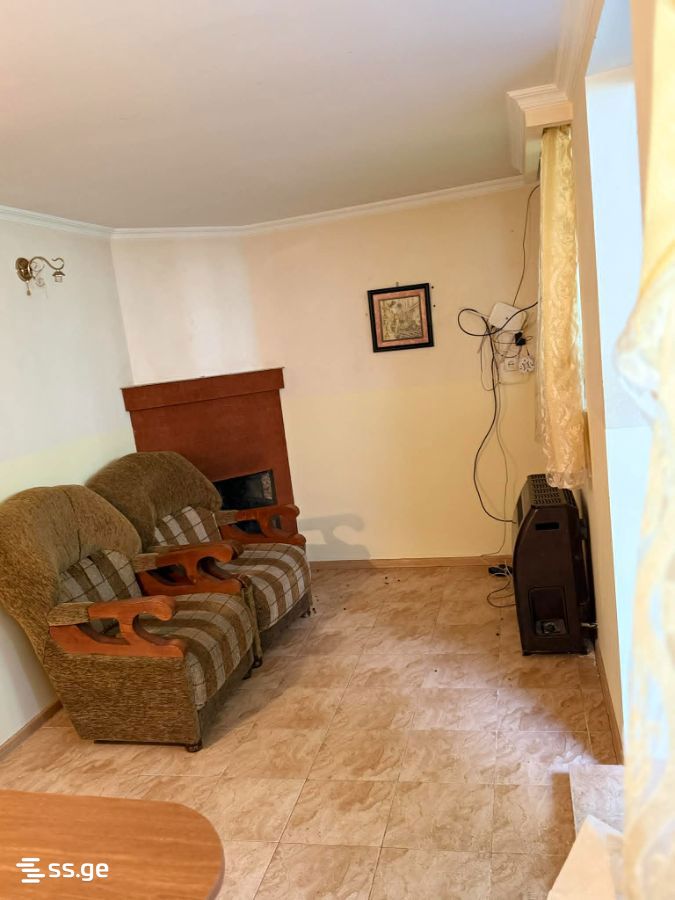2 Room Private House For Rent. Kutaisi, 3 of 4