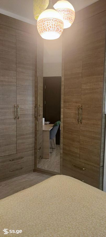 3 Room Flat For Sale