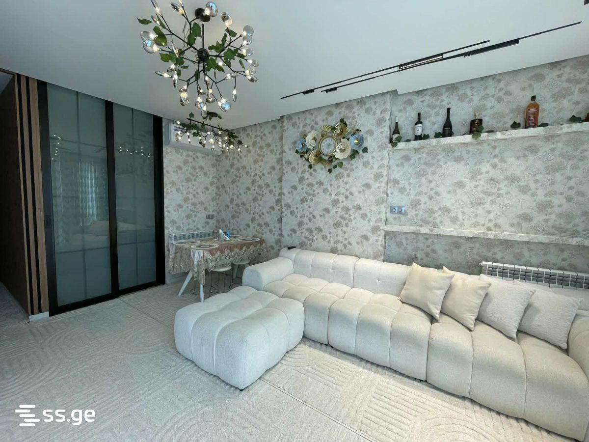 3 room Flat For Sale. Batumi - Ansicht 3