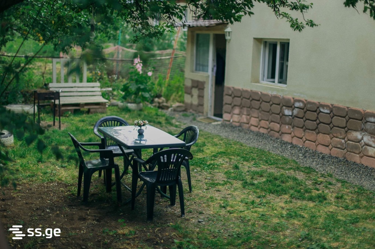 6 Room Private House For Rent. Bakuriani view 11