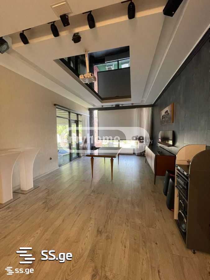 10 Room Summer Cottage Daily Rent. Didi Digomi view 9