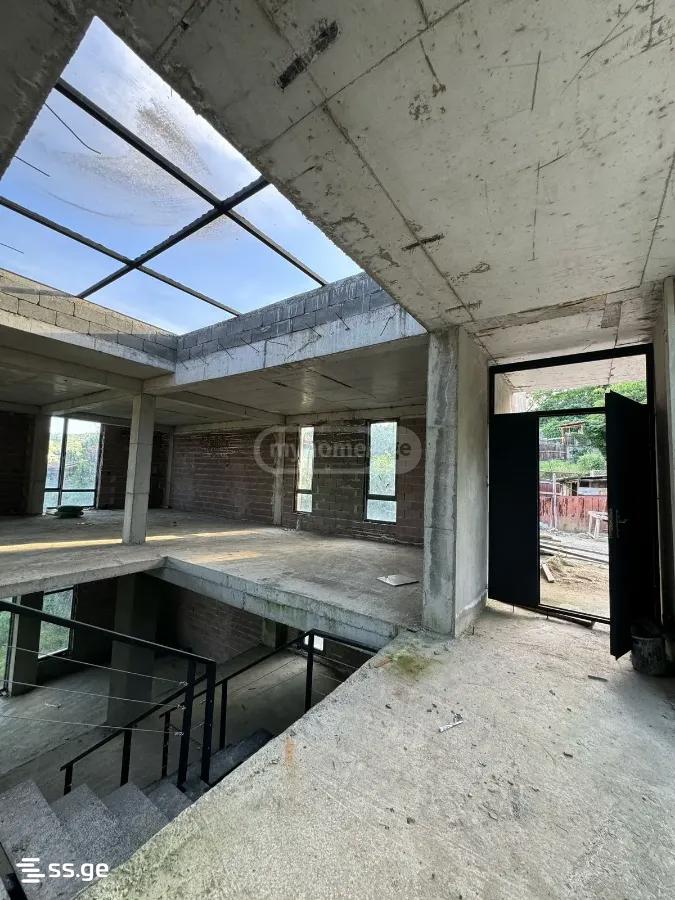 7 Room Private House For Sale view 8