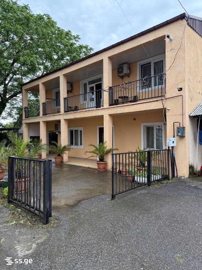 7 Room Hotel For Sale view 1