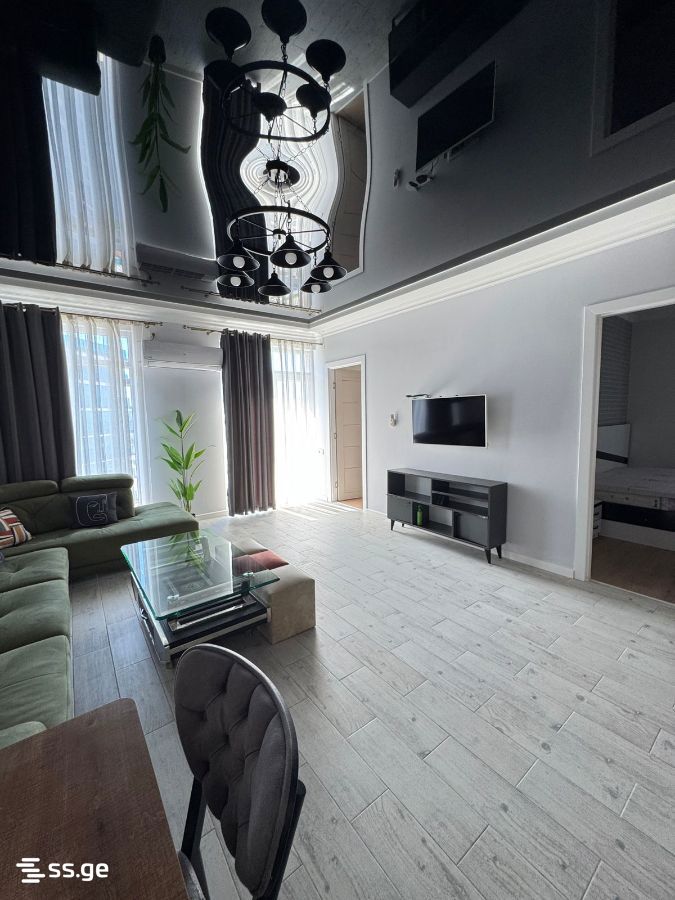 3 room Flat For Rent. Batumi - Widok 2