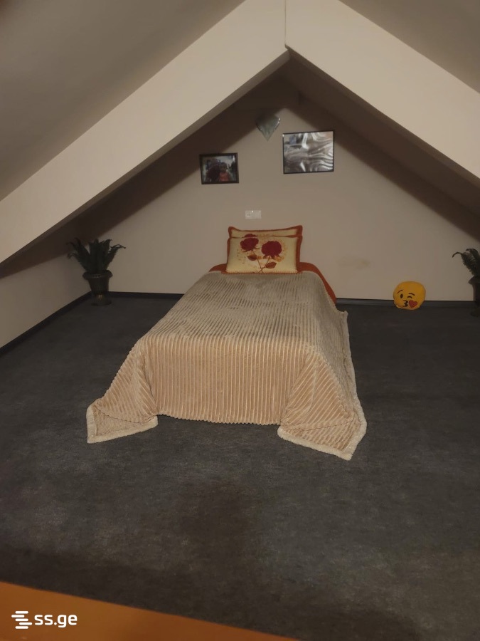 4 Room Private House For Sale view 9