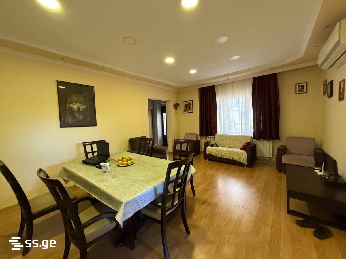 7 Room Hotel For Sale view 4