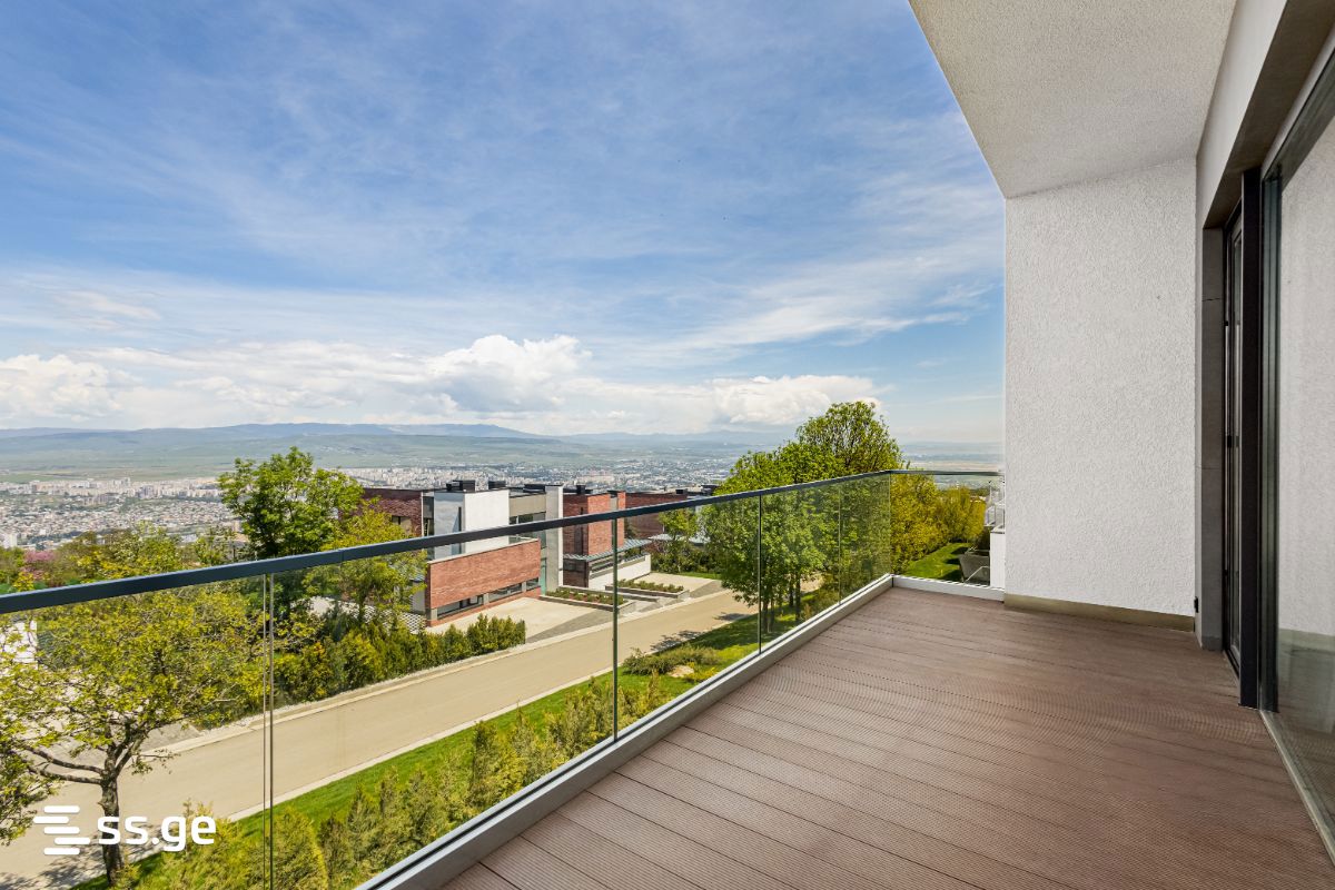 3 room Flat For Sale. Ortachala – pohled 3