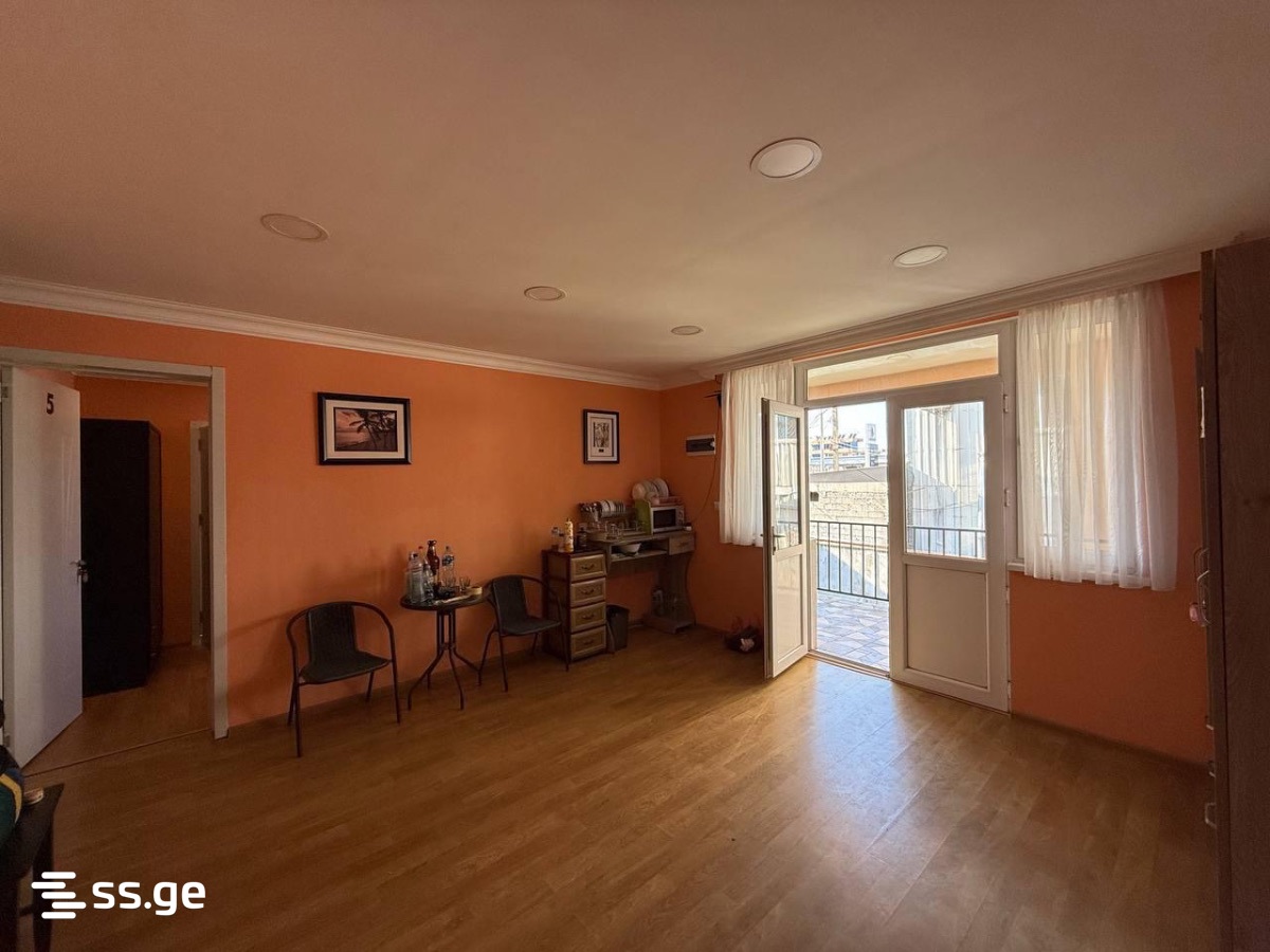 7 Room Hotel For Sale view 6